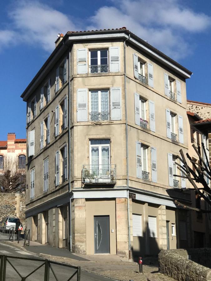 Chez Mick Et Sarah : Vert L'Industriel Le Puy-en-Velay Kültér fotó